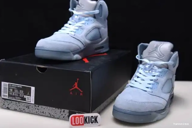 HYPE Retro DD9336-400 (W) Bluebird Jordan 5 Air 0624